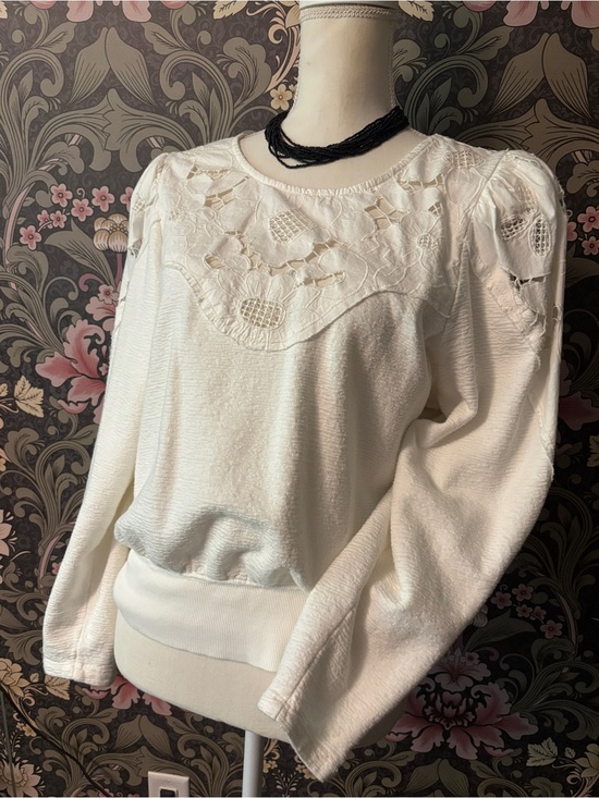 Anthropologie Tops - Anthropologie white eyelet 80’s top size medium petite